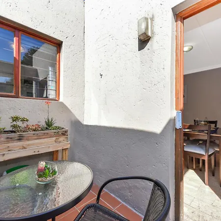 The Atholls In Melrose Apartment Johannesburg Exterior photo