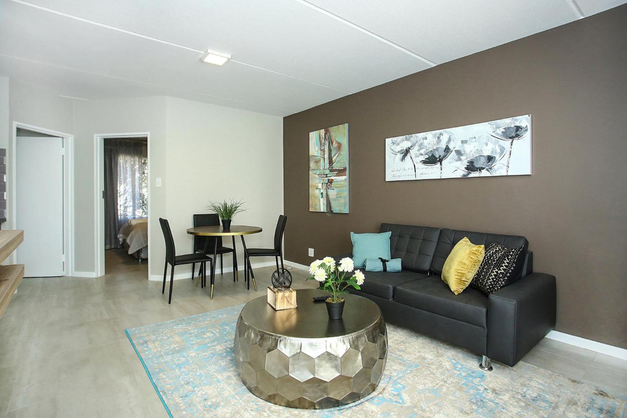 The Atholls In Melrose * Johannesburg